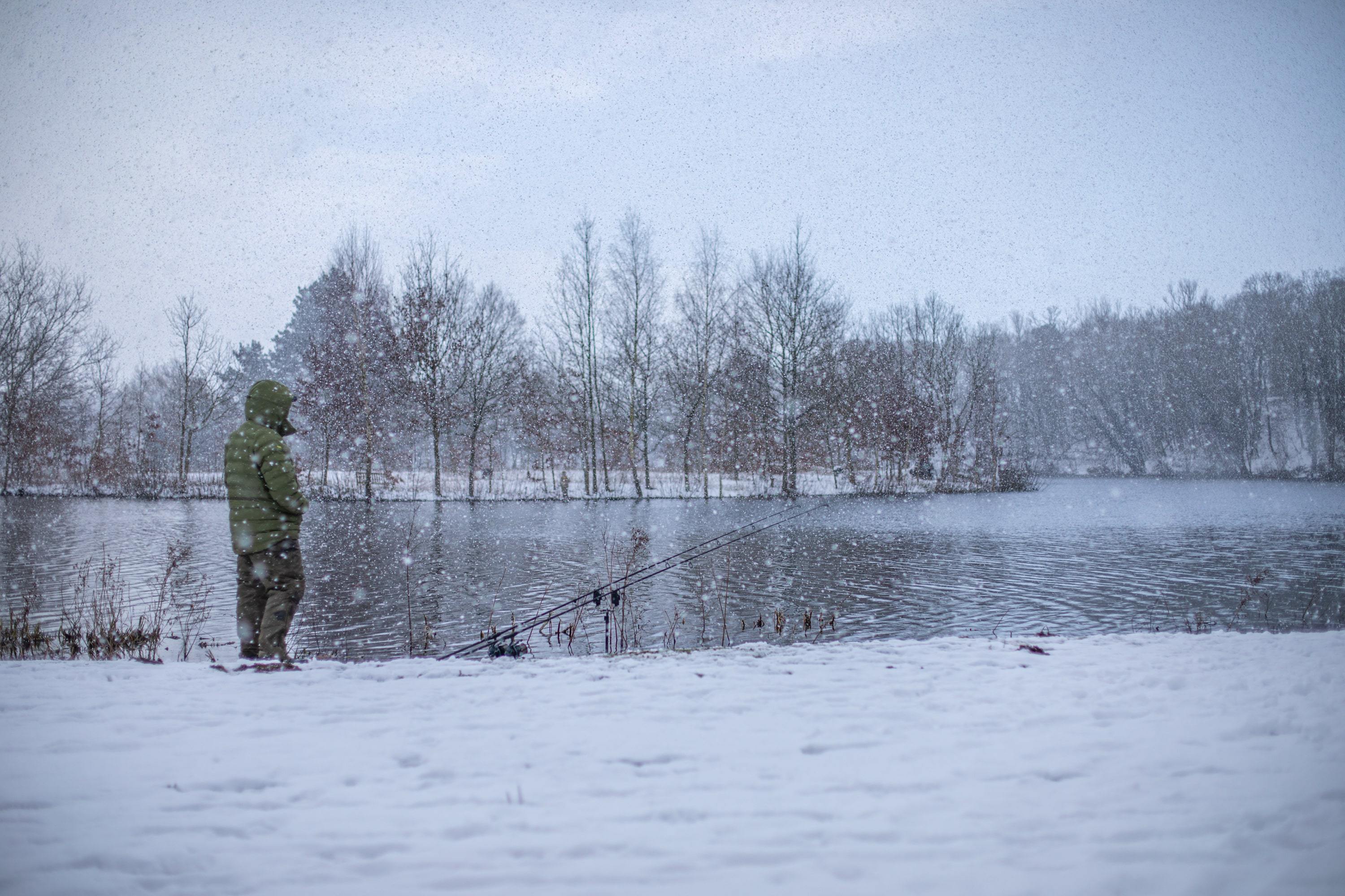 Locais imperdíveis para pesca de perca no inverno e dicas de especialistas.